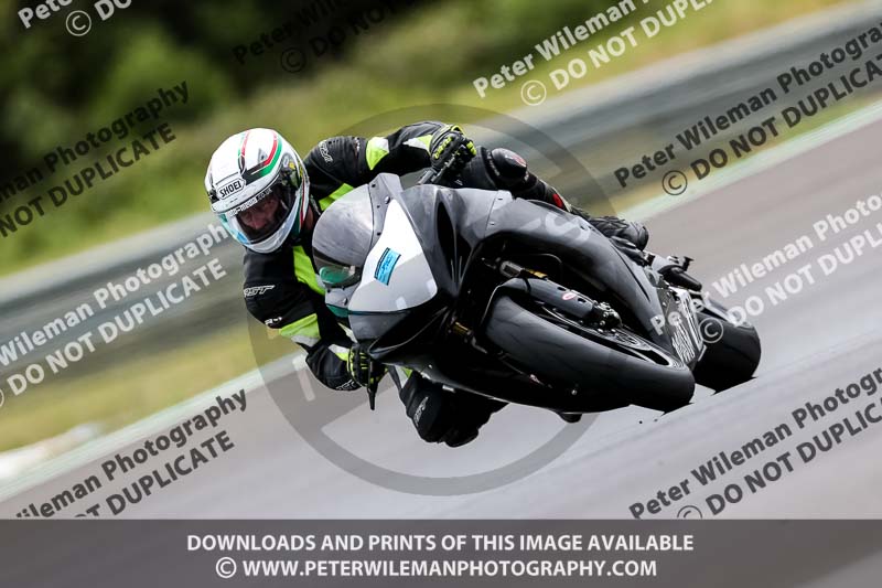 estoril;event digital images;motorbikes;no limits;peter wileman photography;portugal;trackday;trackday digital images